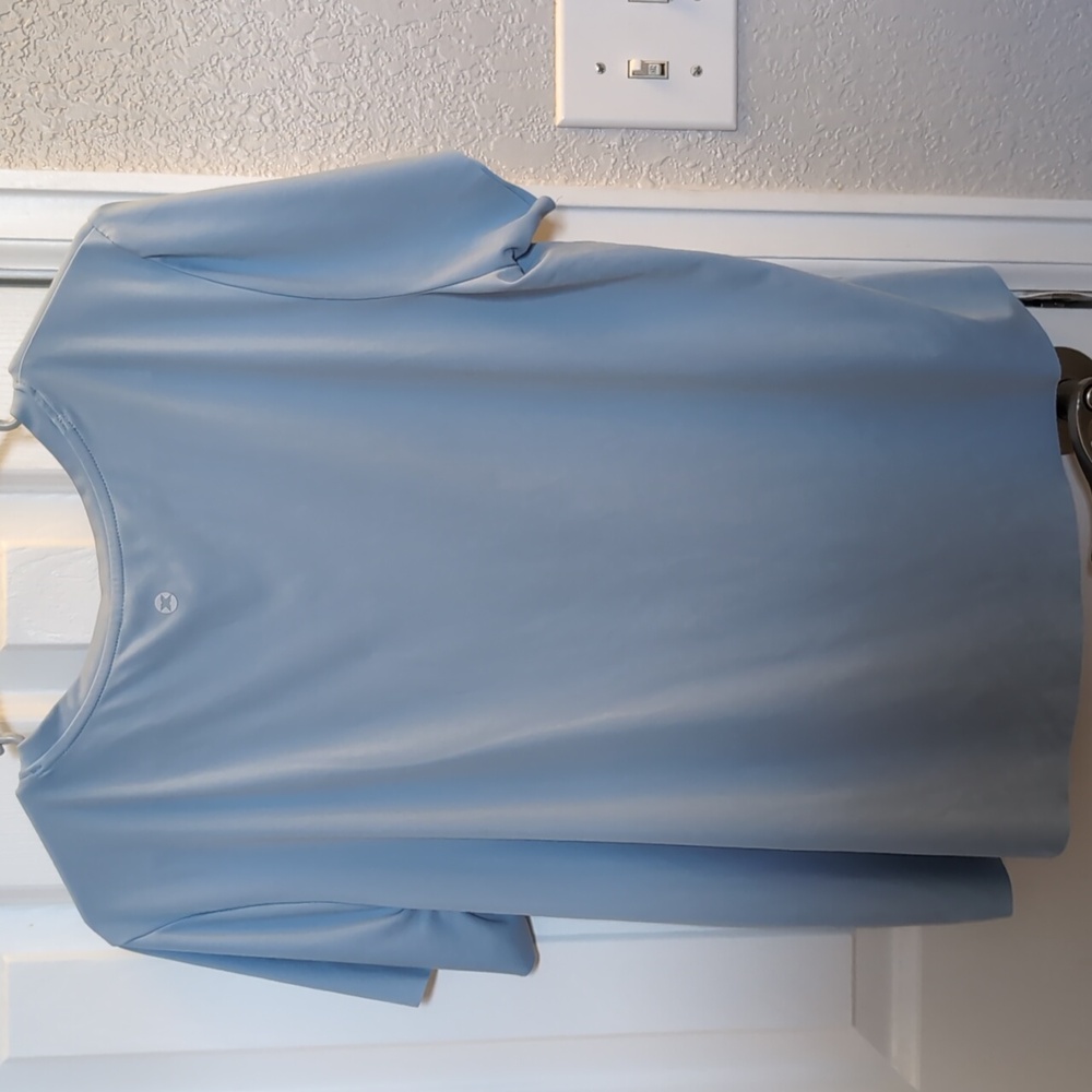 RBX Large blue activewear top with pocket - Picture 2 of 2